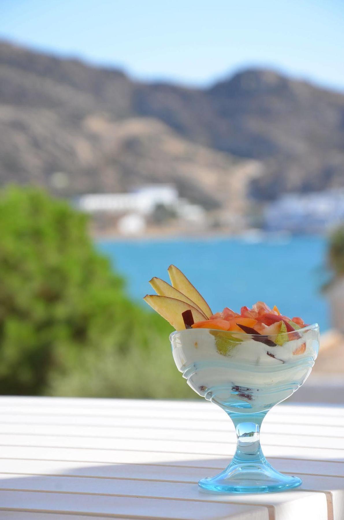 Galaxy Hotel Mylopotas Luaran gambar