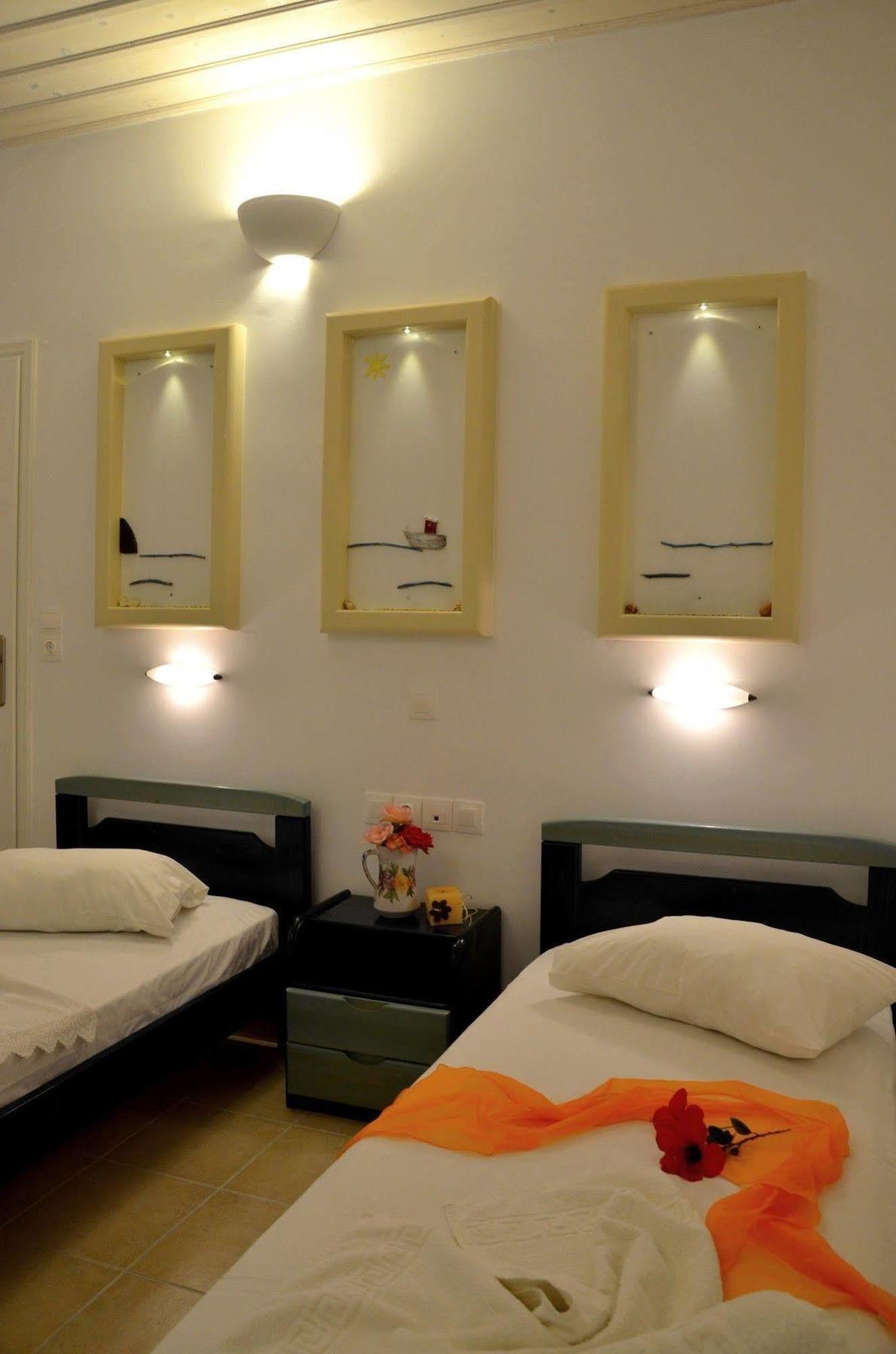 Galaxy Hotel Mylopotas Luaran gambar